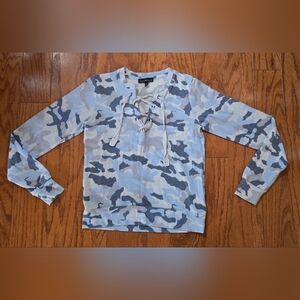 🪺Blue Camouflage Lace-Up Top🪺